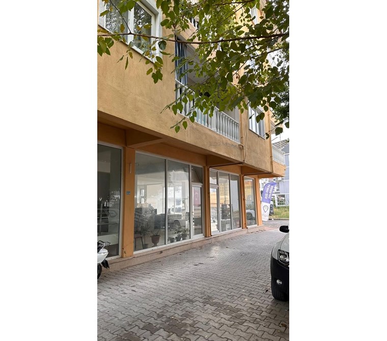Karacalı'da Önü Kapanmaz Park Cepheli, Geniş Verandalı 3+1