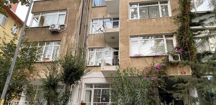Suadiye, Şemsettin Günaltay Caddesi / Kurudere Sokak Ters Dubleks