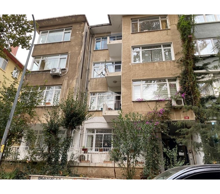 Suadiye, Şemsettin Günaltay Caddesi / Kurudere Sokak Ters Dubleks