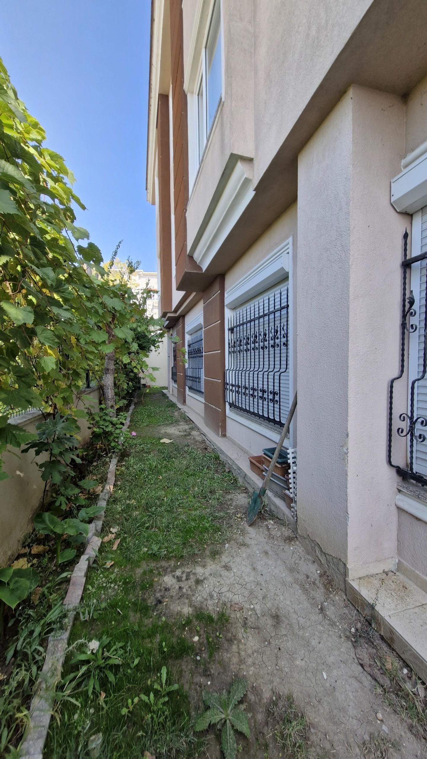 Property-photo