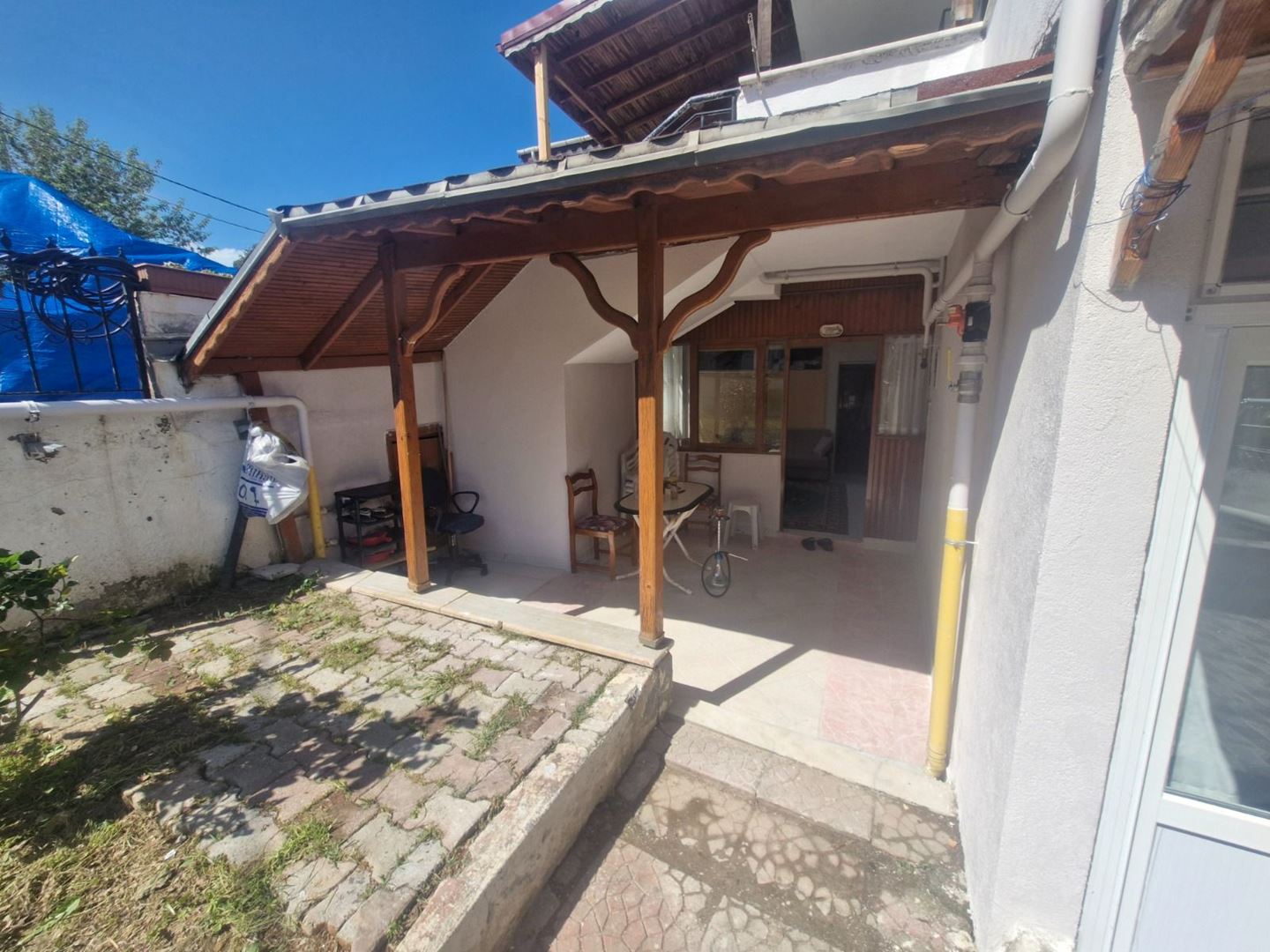 Property-photo