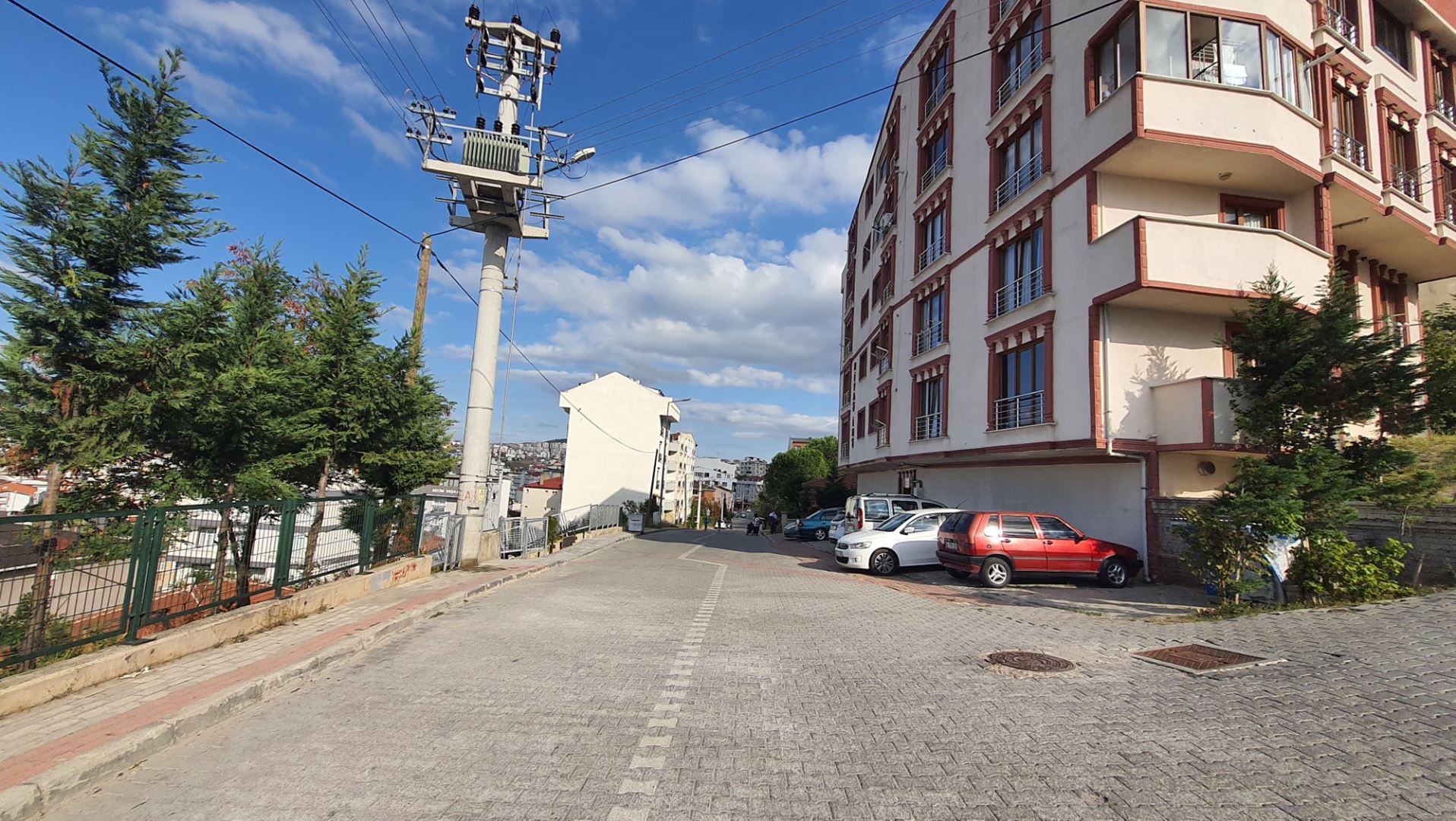 ŞENER GYD'DEN EŞYALI ARAKAT 1+1