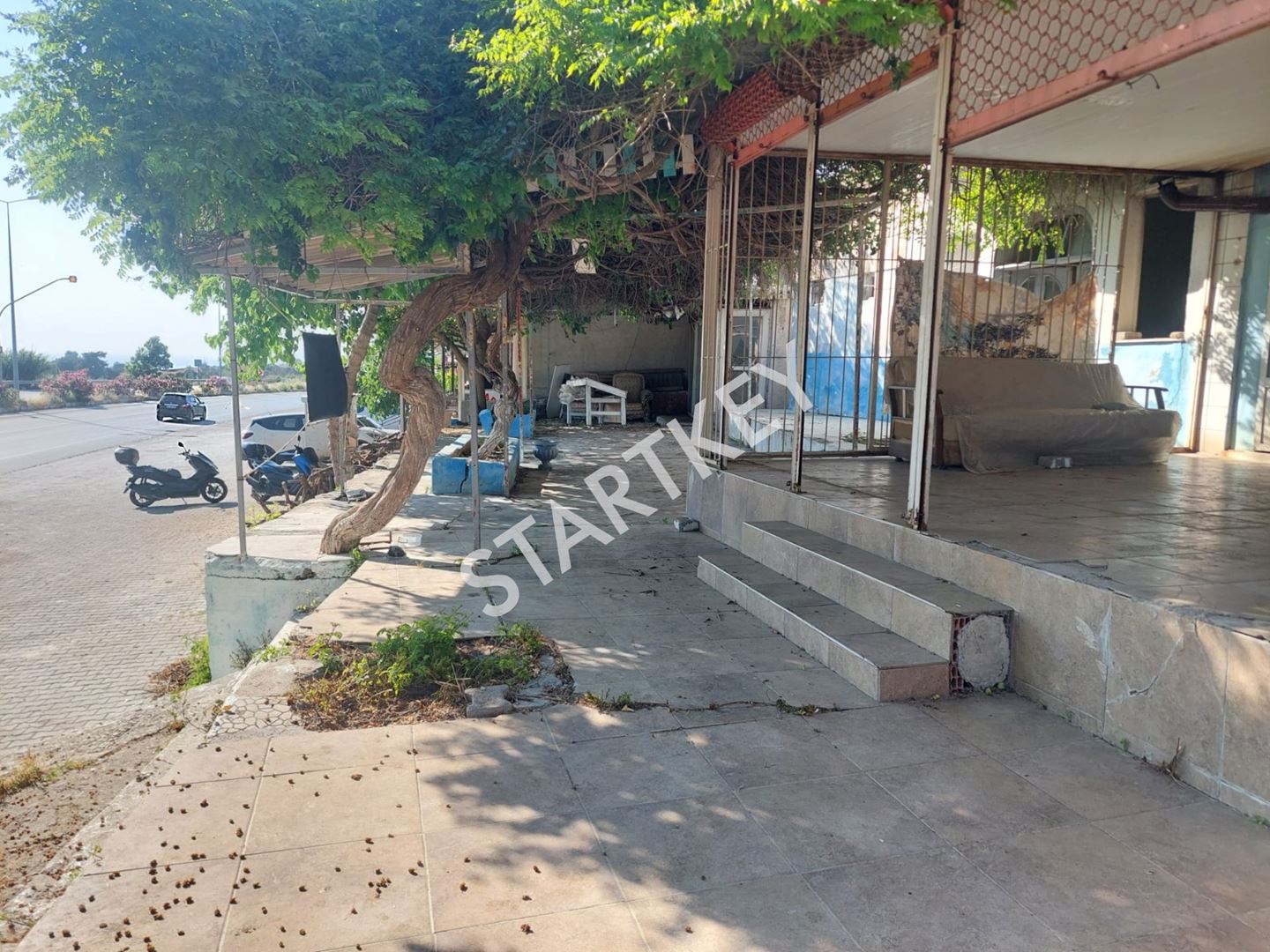 Property-photo