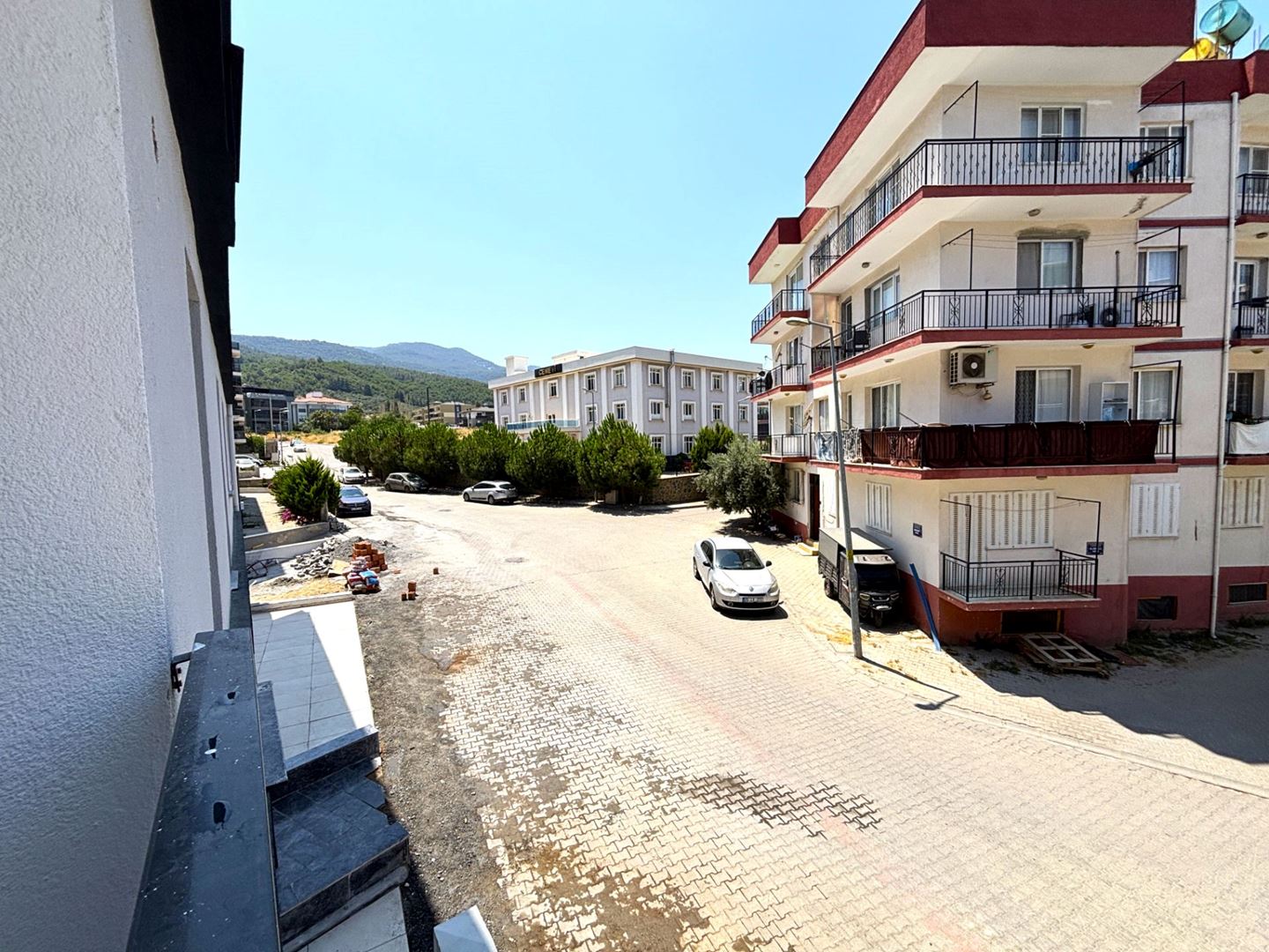 Property-photo