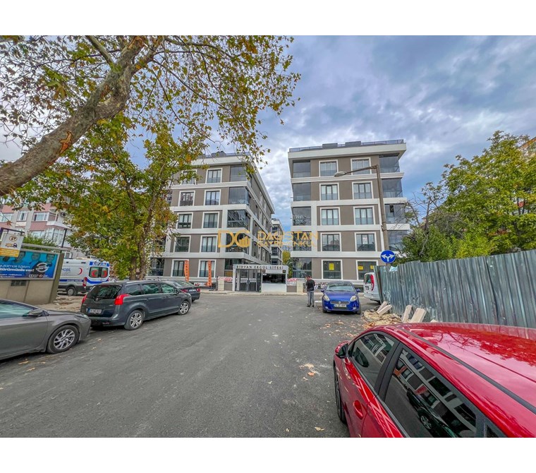 DAĞISTAN GAYRİMENKULDEN GÜVENLİKLİ SİTEDE 3+2 210m2 ÜST DUBLEKS