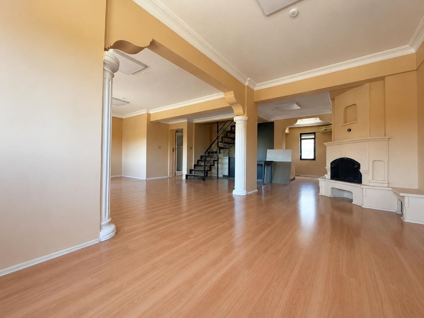 Property-photo