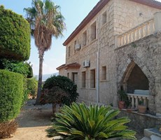 girne karşıya da 4+1 eşyalı satılık villa