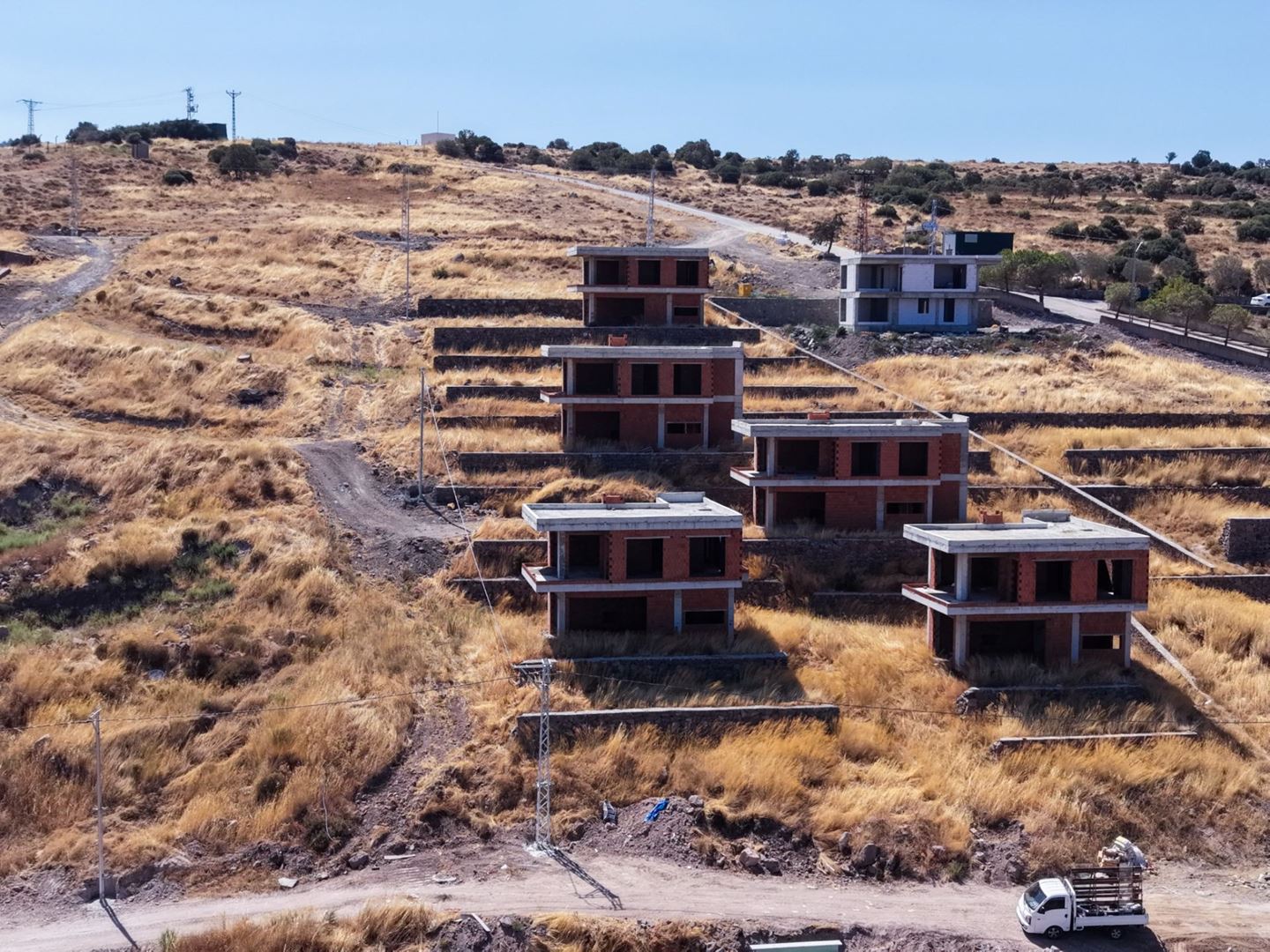 BABAKALE AKLİMANDA DENİZ MANZARALI MÜSTAKİL 3+1 VİLLA — Çanakkale gayrimenkul ilan görseli 8 / 24, Aevum Troia