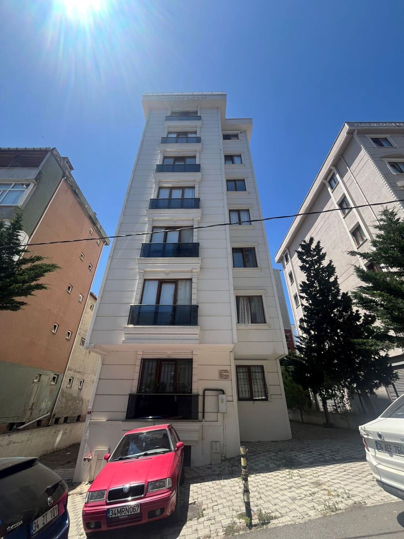 ŞENER GYD'DEN KARTAL HÜRRİYET MAHALLESİ ACİL SATILIK 3+1 DAİRE