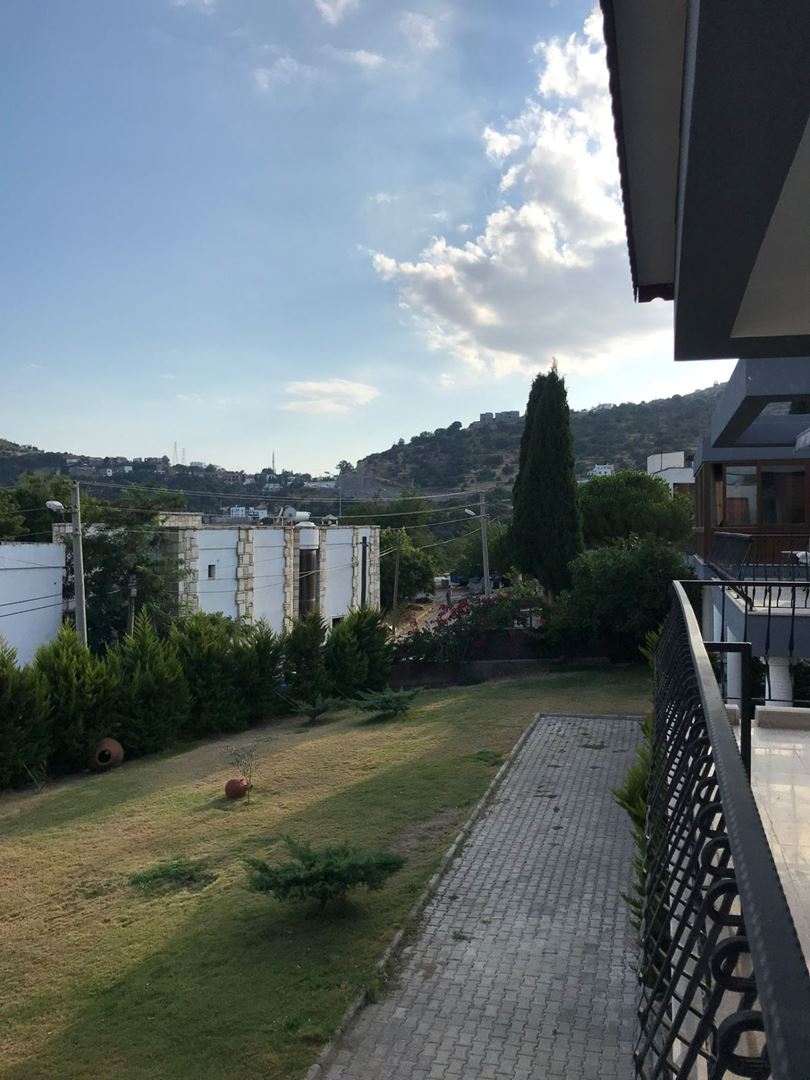 Property-photo