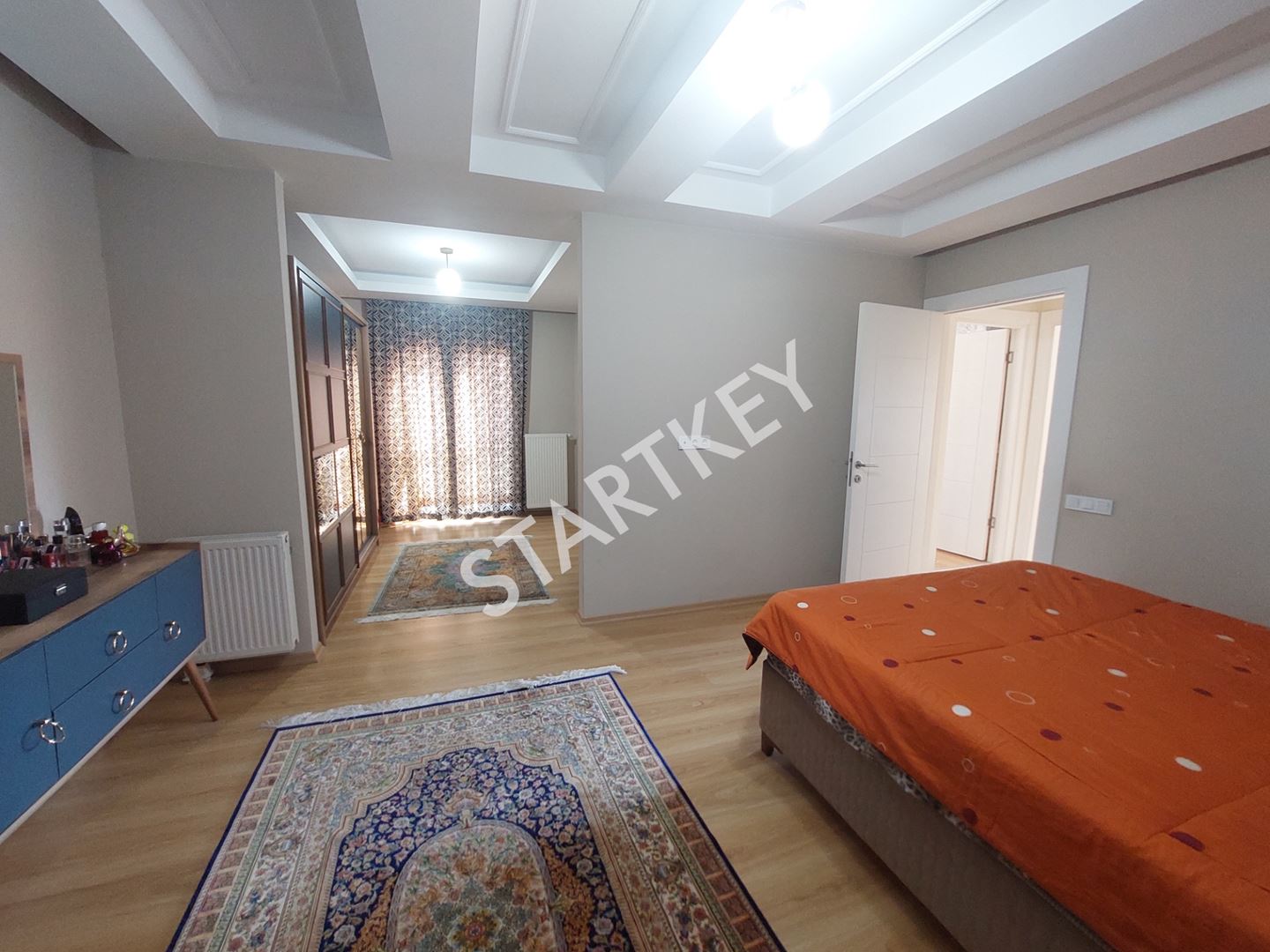 Property-photo