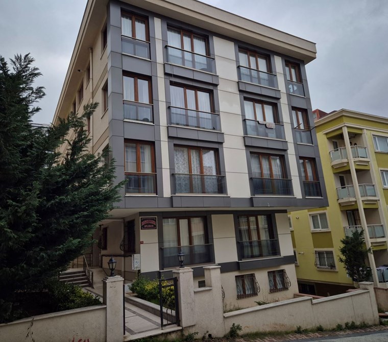 ATAŞEHİR İNÖNÜ'DE, ADALAR MANZARALI FATURALAR DAHİL 2+1 EŞYASIZ DAİRE
