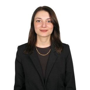 Beyza Esmez