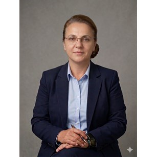 Aynur  Şahin