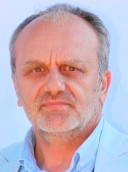 Lütfi  Cihan