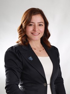 Elif Topsak